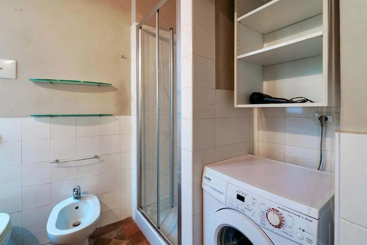 Loggia Apartment - Brescia City Center - By Host4U Italy